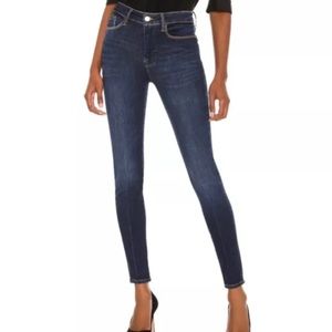 Frame le one skinny jeans size 1